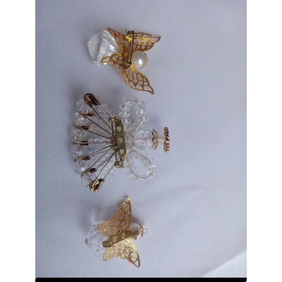 5/$25 (3) Goldtone Acrylic Bead Angel Pins Angel Of Purity Buttons + Safety Pin - Picture 5 of 5
